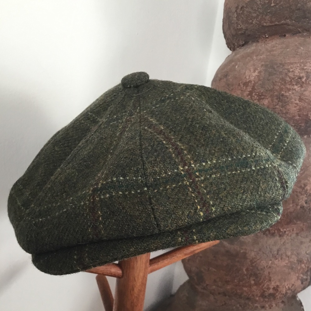 Green Wool Unisex Cap Lined inside
